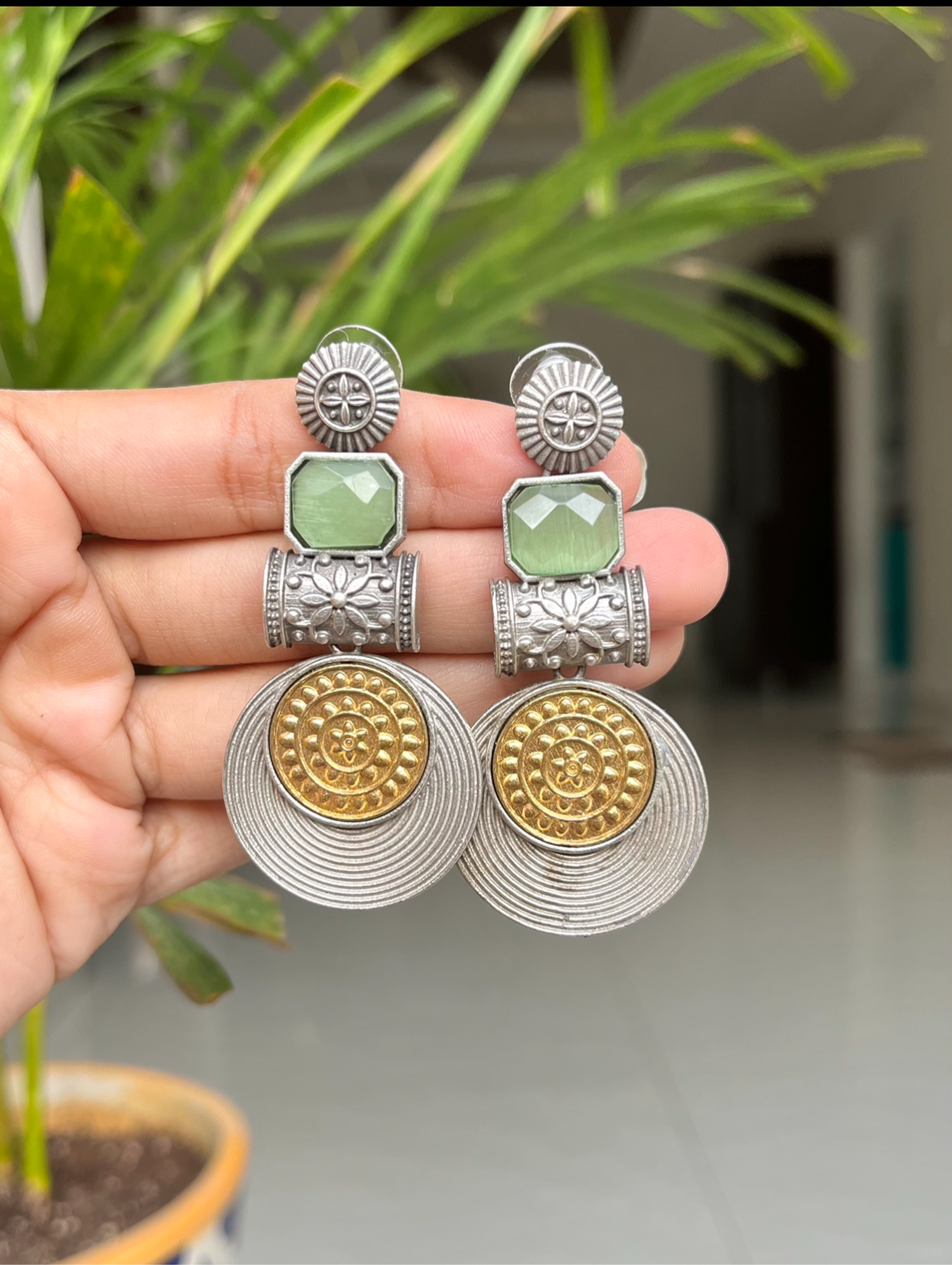 Isha earring