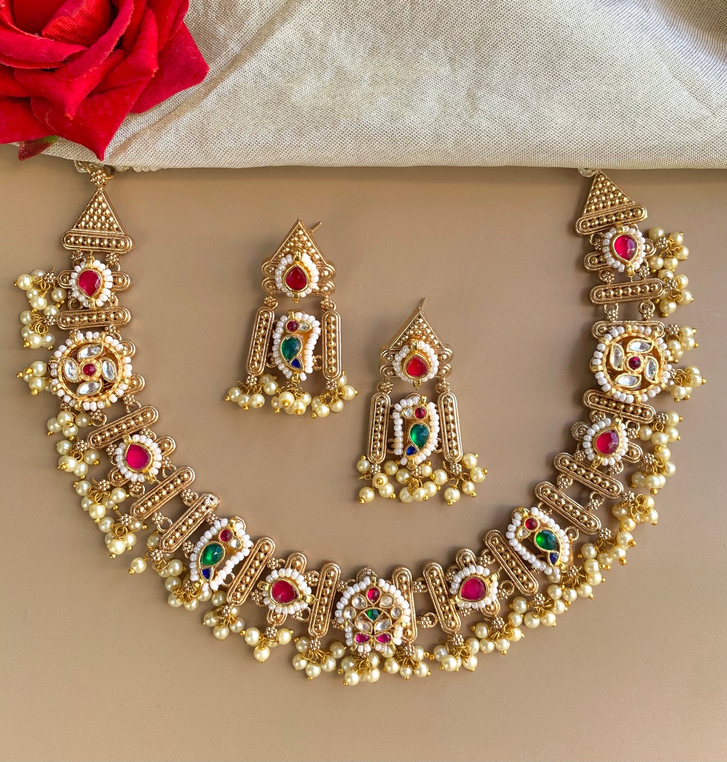 Alizeh set