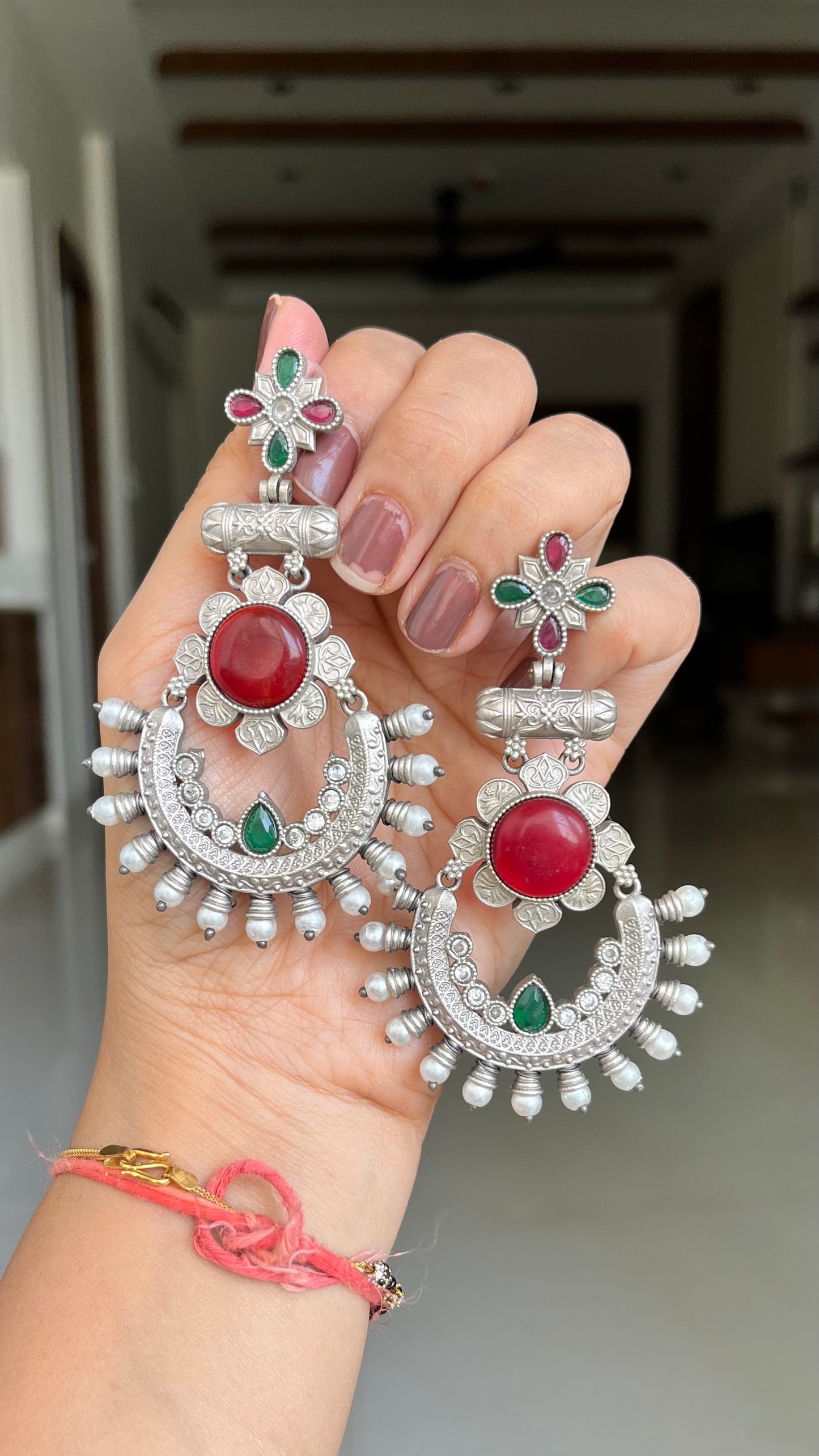 Pari earring