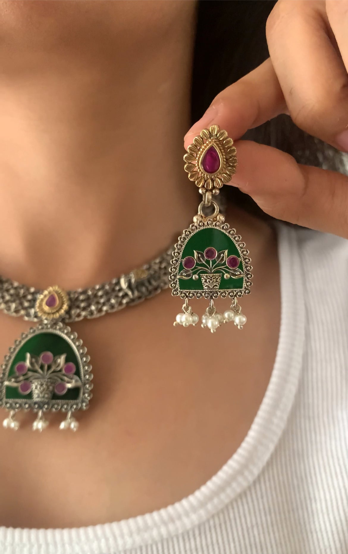 Nikitha set