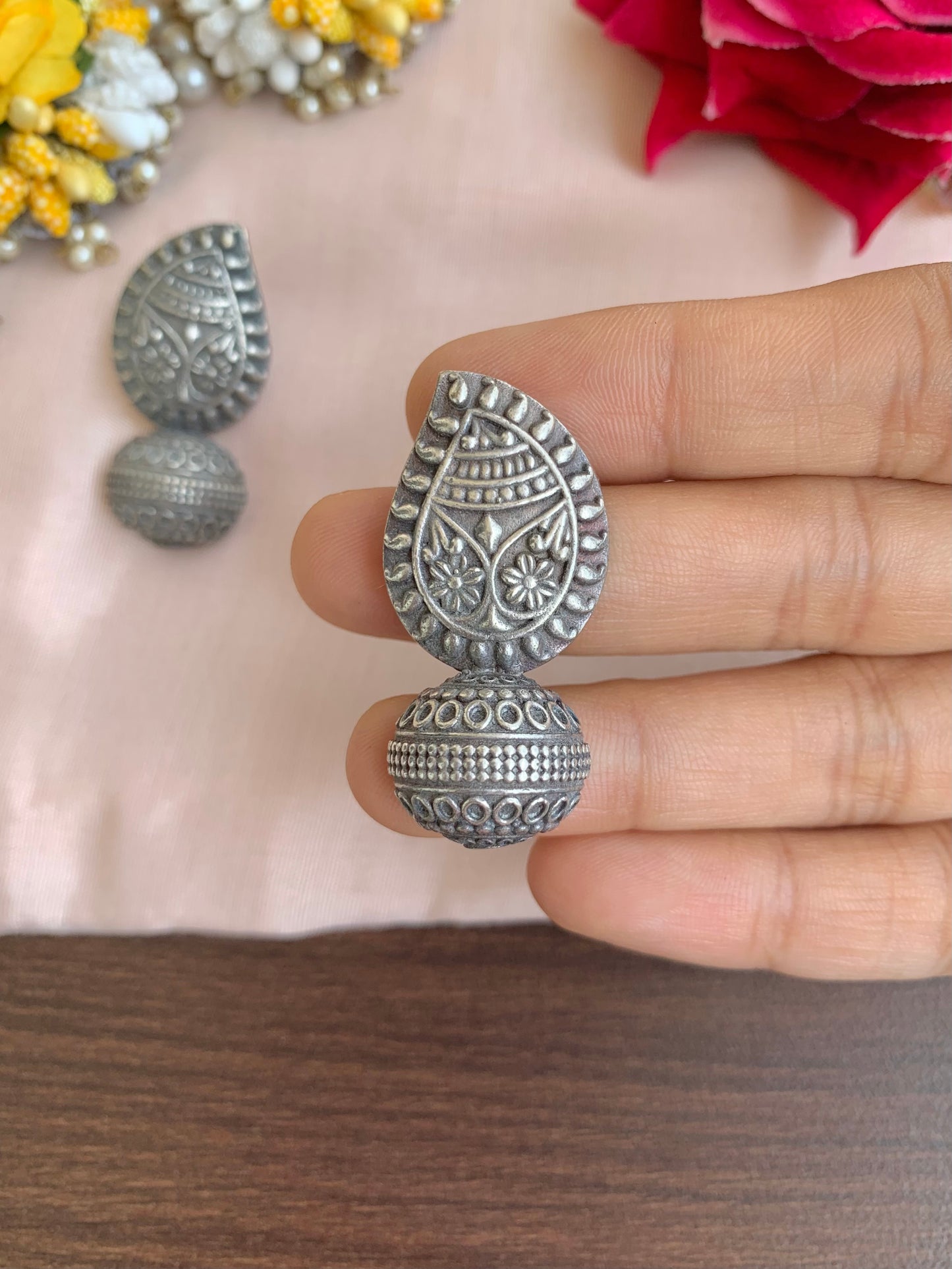 Jinal earring