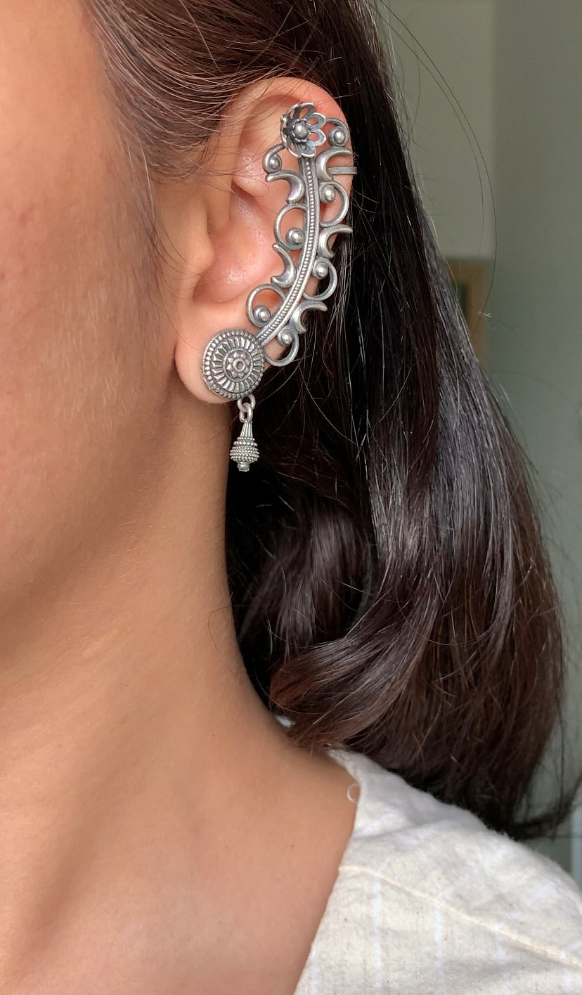 Chakrika earcuffs