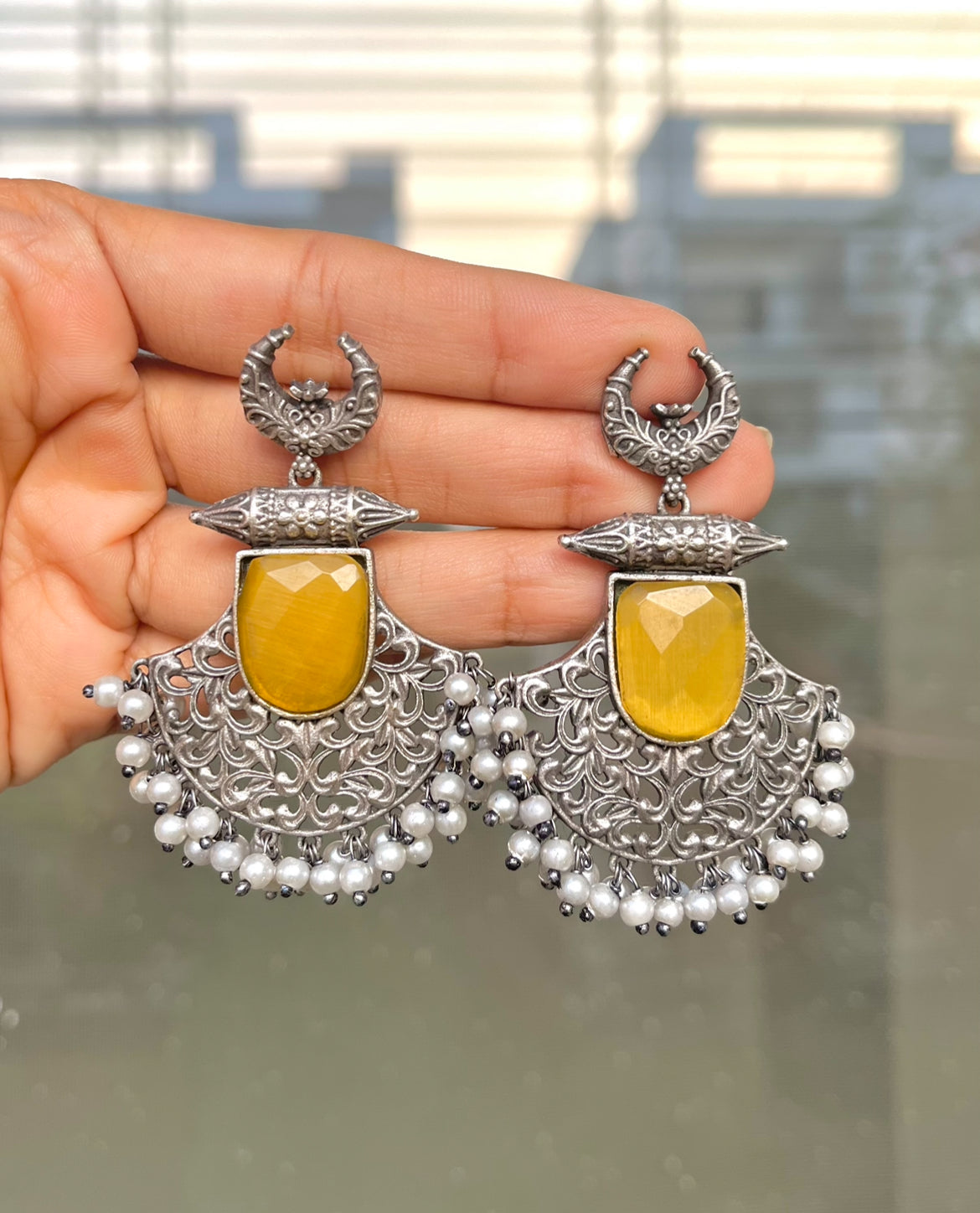 Jyoti earring