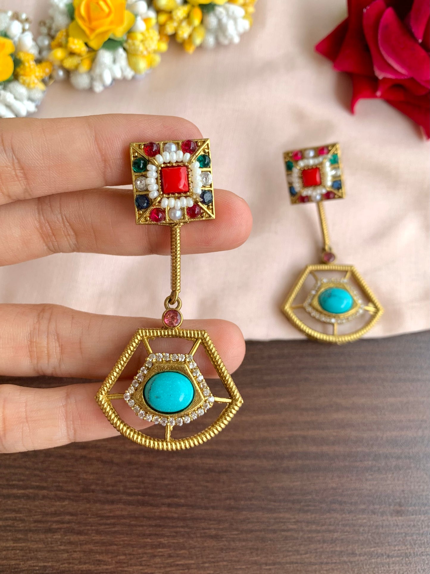 Rekha earring