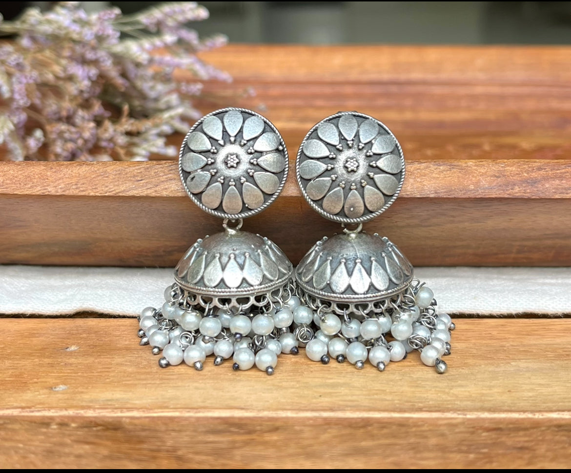 Jasleen earring