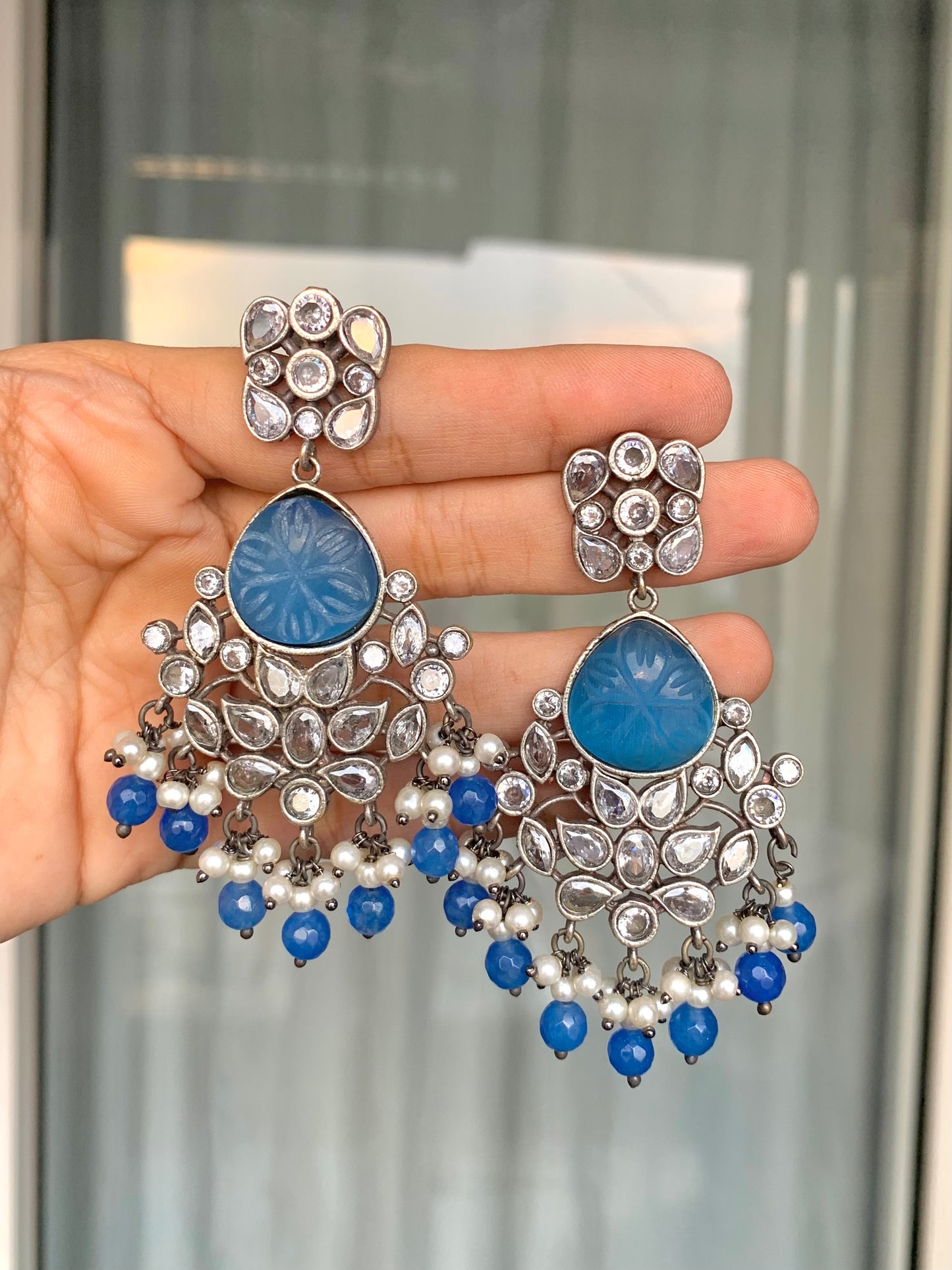 Vamika earring