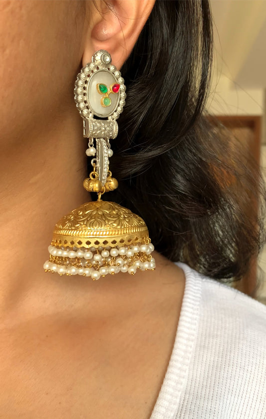 Amaira jhumka
