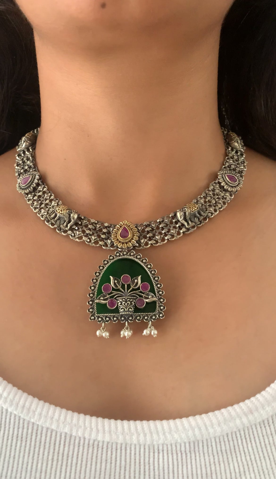 Nikitha set