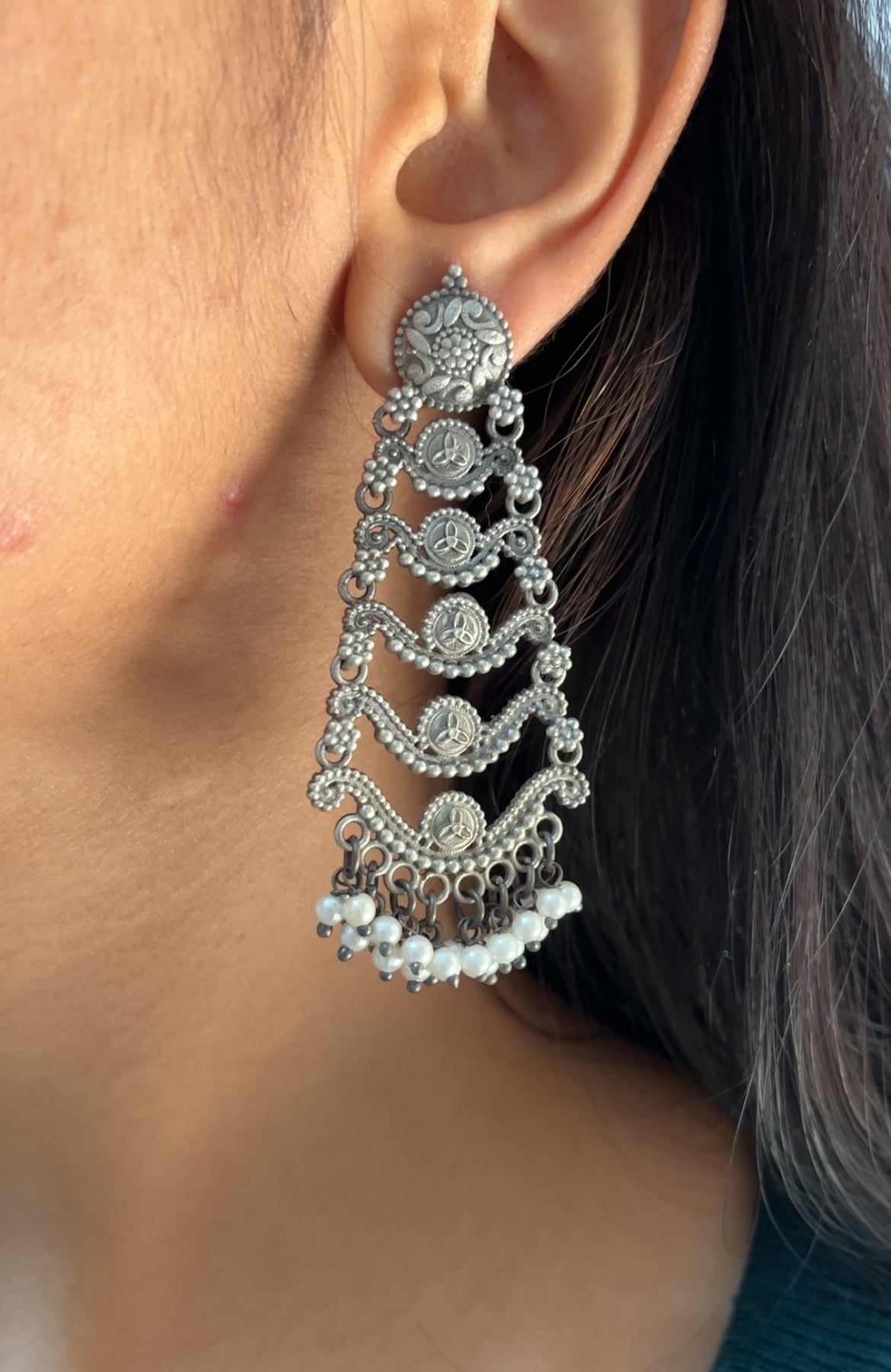 Hansika earring