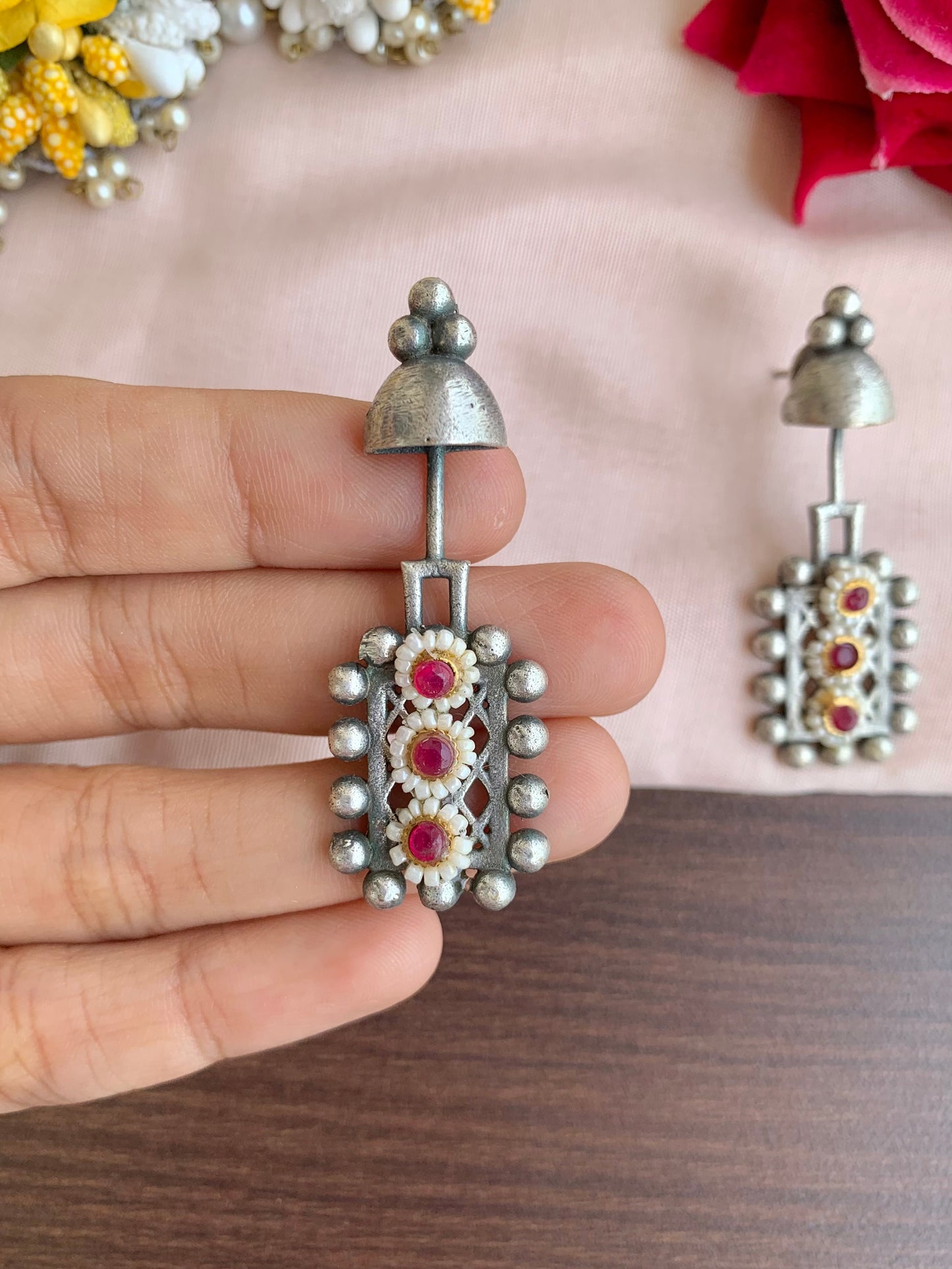 Libni earring