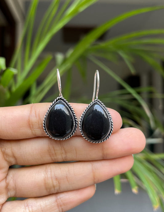Himani earring