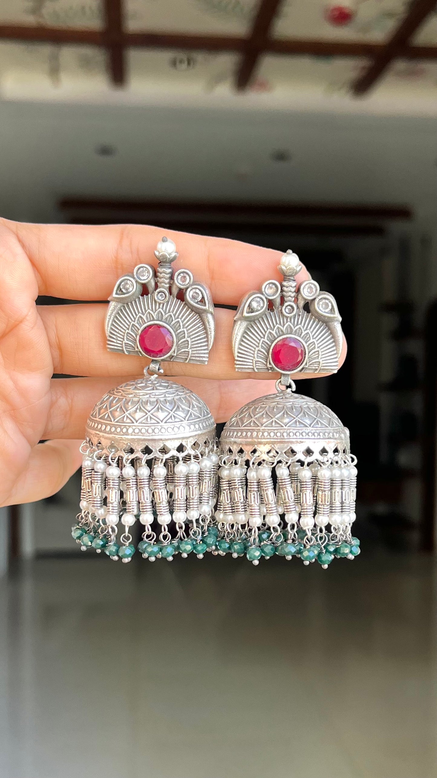 Ekta earring