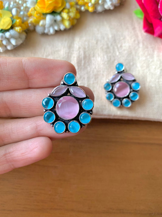Flower studs