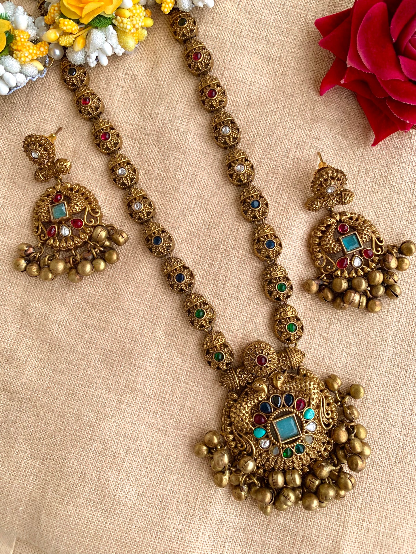 Gaurika antique long set
