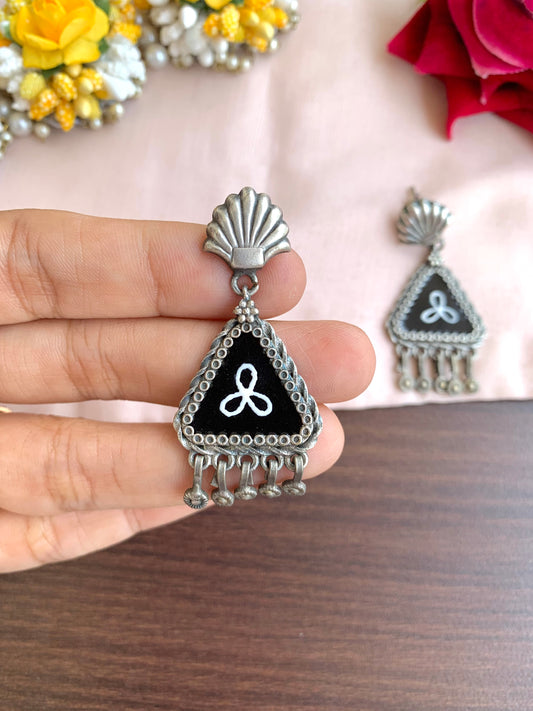 Yamini earring