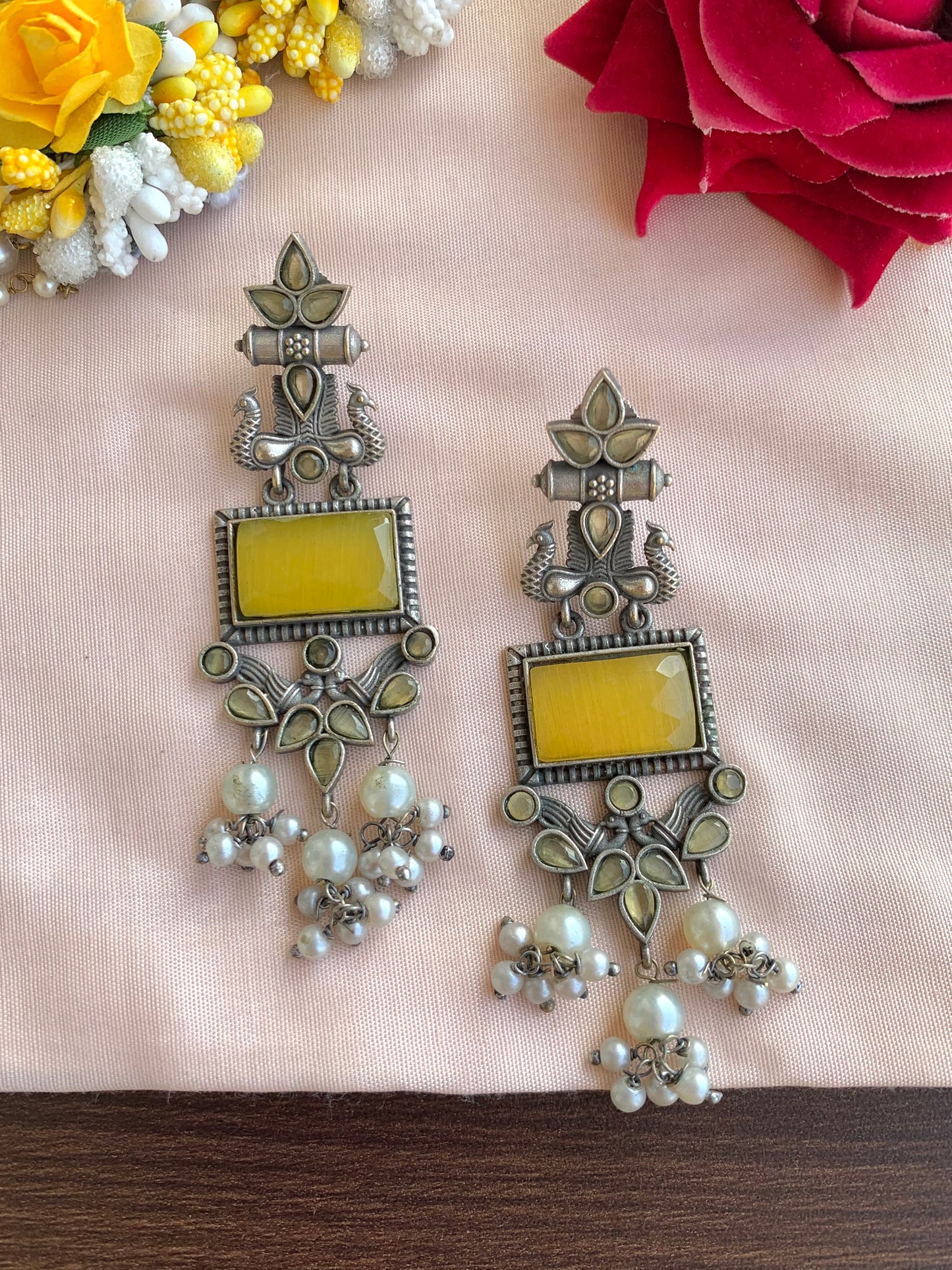 Ardra earring