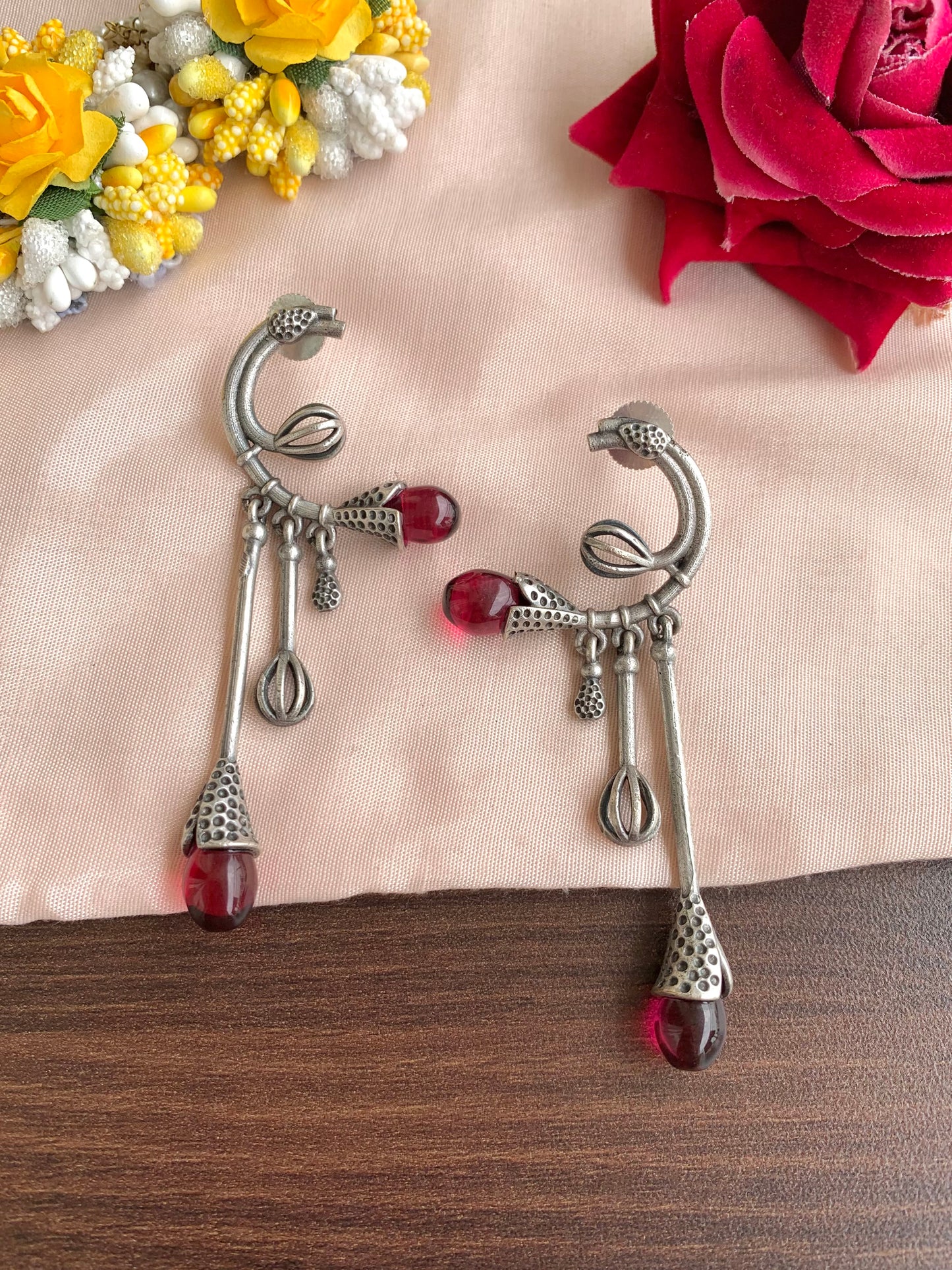Sameera earring