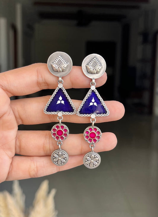 Akansha earring