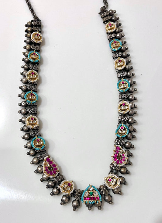 Aarya long kundan necklace