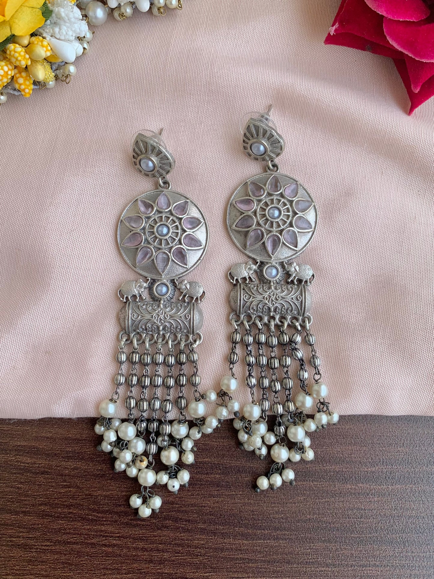 Kumud earring