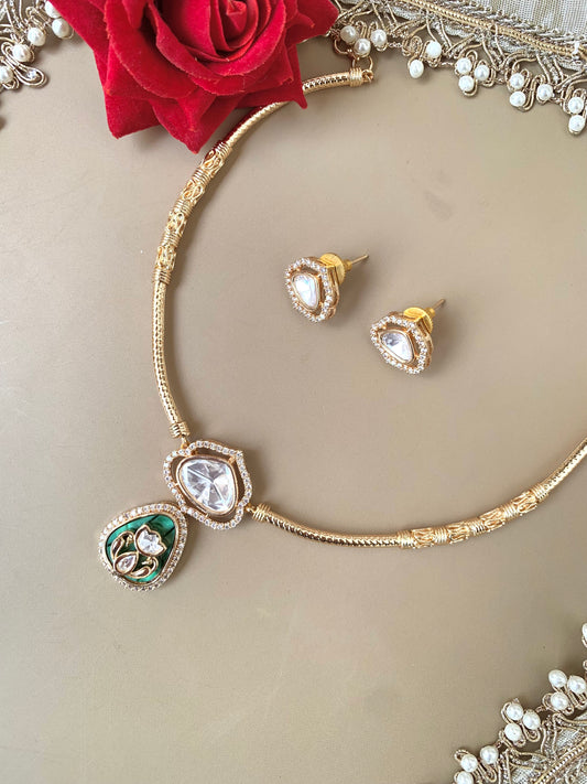 Green moissanite set