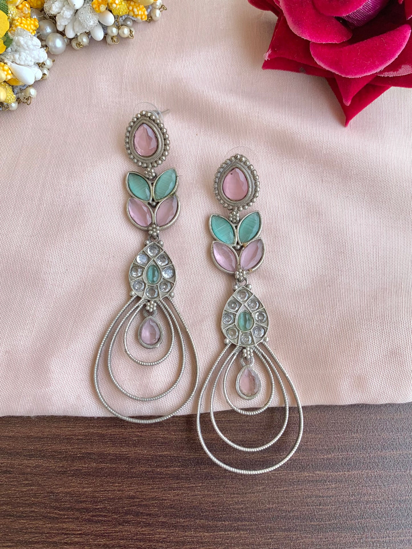 Kritika earring